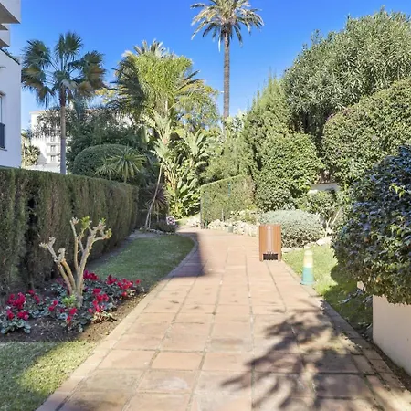 Centrico Estudio En Puerto Banus Apartment