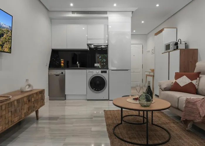Centrico Estudio En Puerto Banus Apartamento